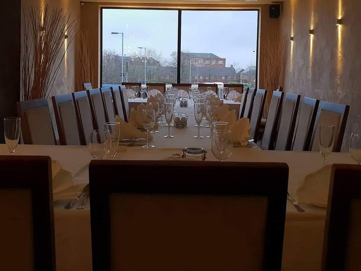 The R30 Lounge